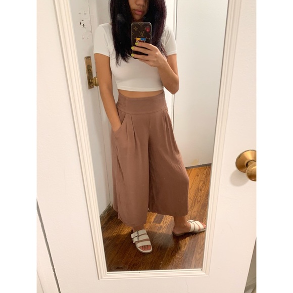 Aritzia Pants - 🌹 azure skies sullivan pant in nutmeg